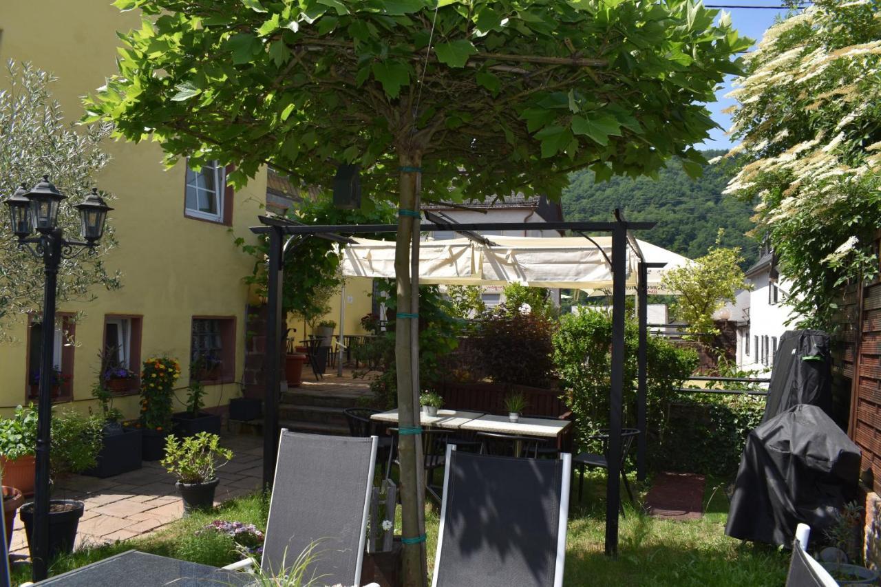 Landgasthof Zur Sonne Енкирх Екстериор снимка